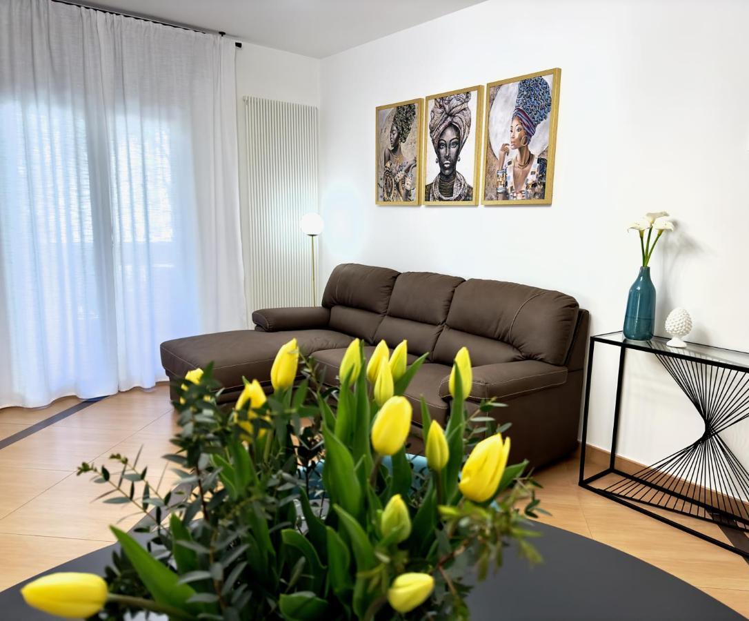 Salento Sweet Home - Obelisco Luxury Apartment Lecce Buitenkant foto