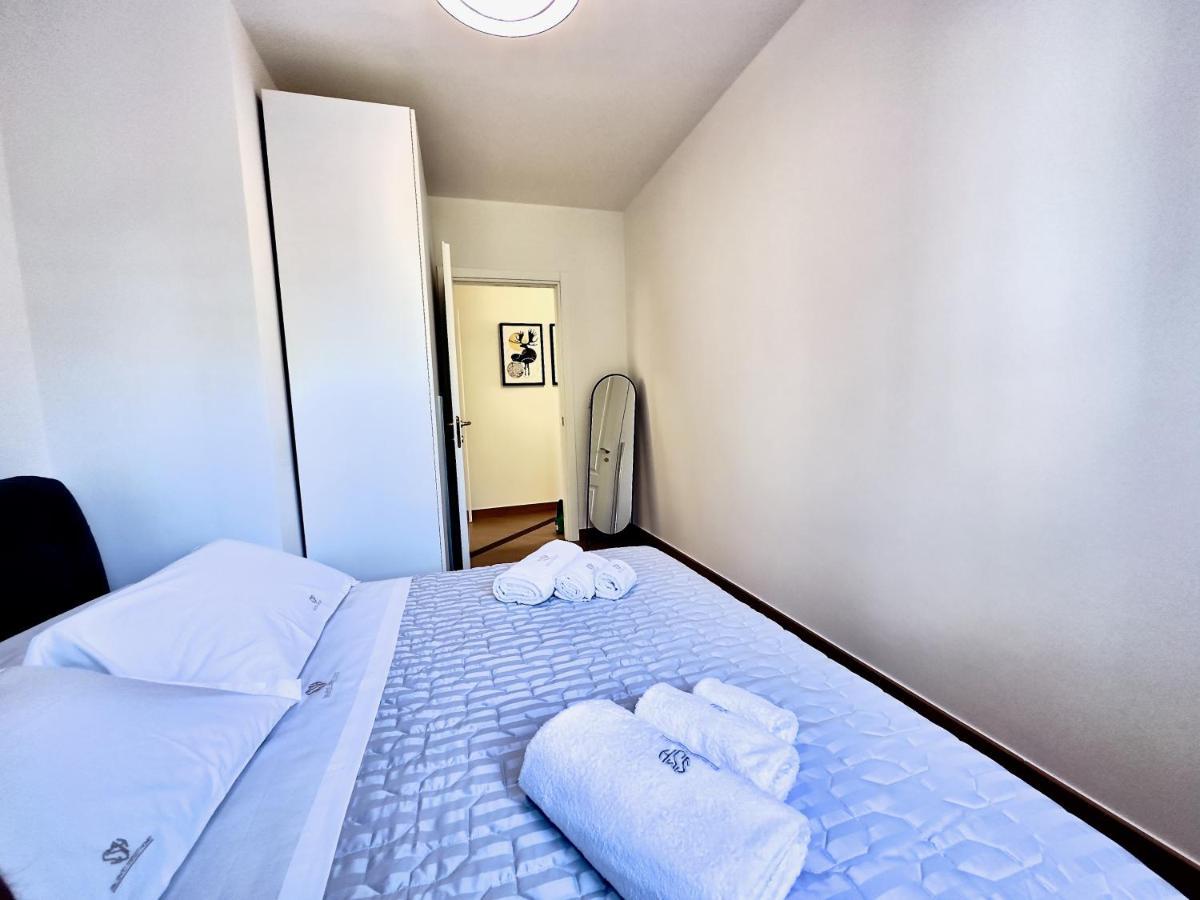 Salento Sweet Home - Obelisco Luxury Apartment Lecce Buitenkant foto