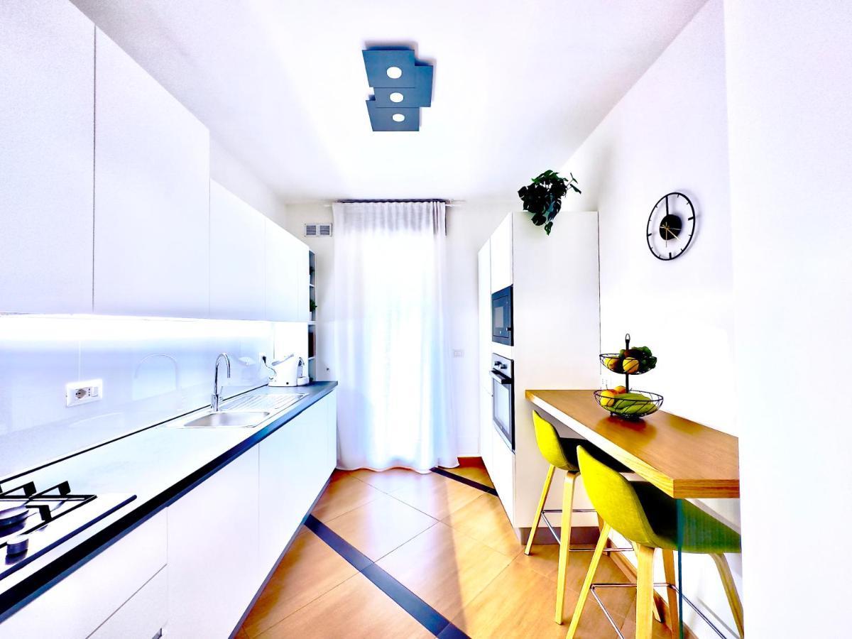 Salento Sweet Home - Obelisco Luxury Apartment Lecce Buitenkant foto
