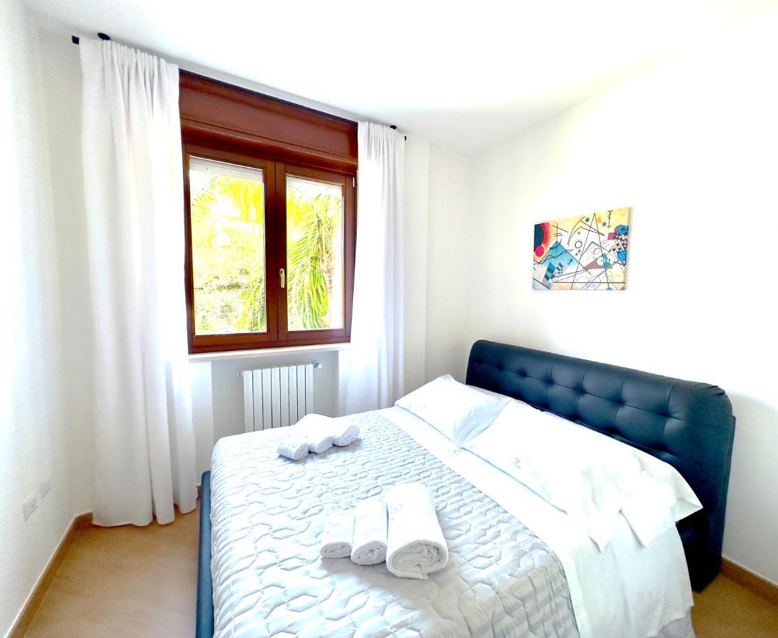 Salento Sweet Home - Obelisco Luxury Apartment Lecce Buitenkant foto